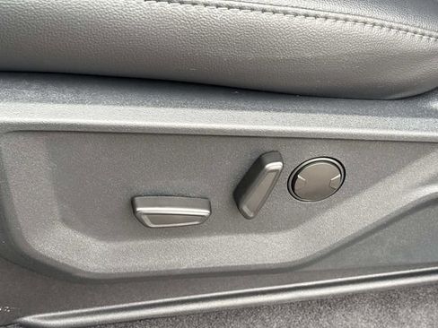 New 2026 Ford F150 Lariat w/ Equipment Group 501A Mid image 24