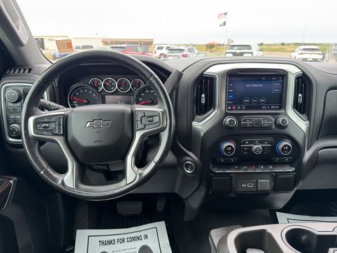 Used 2021 Chevrolet Silverado 1500 RST w/ Z71 Off-Road Package AWD/4WD image 12