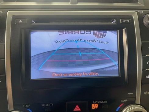 Used 2013 Toyota Camry XLE w/ Leather Pkg image 24