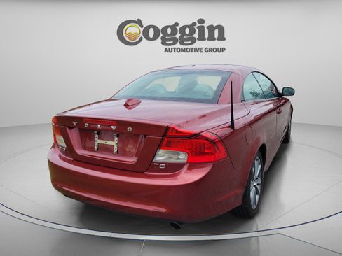 Used 2013 Volvo C70 T5 image 3