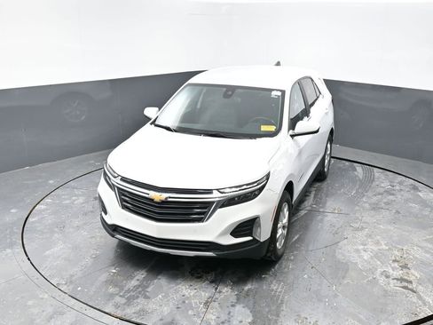 Used 2024 Chevrolet Equinox LT image 17
