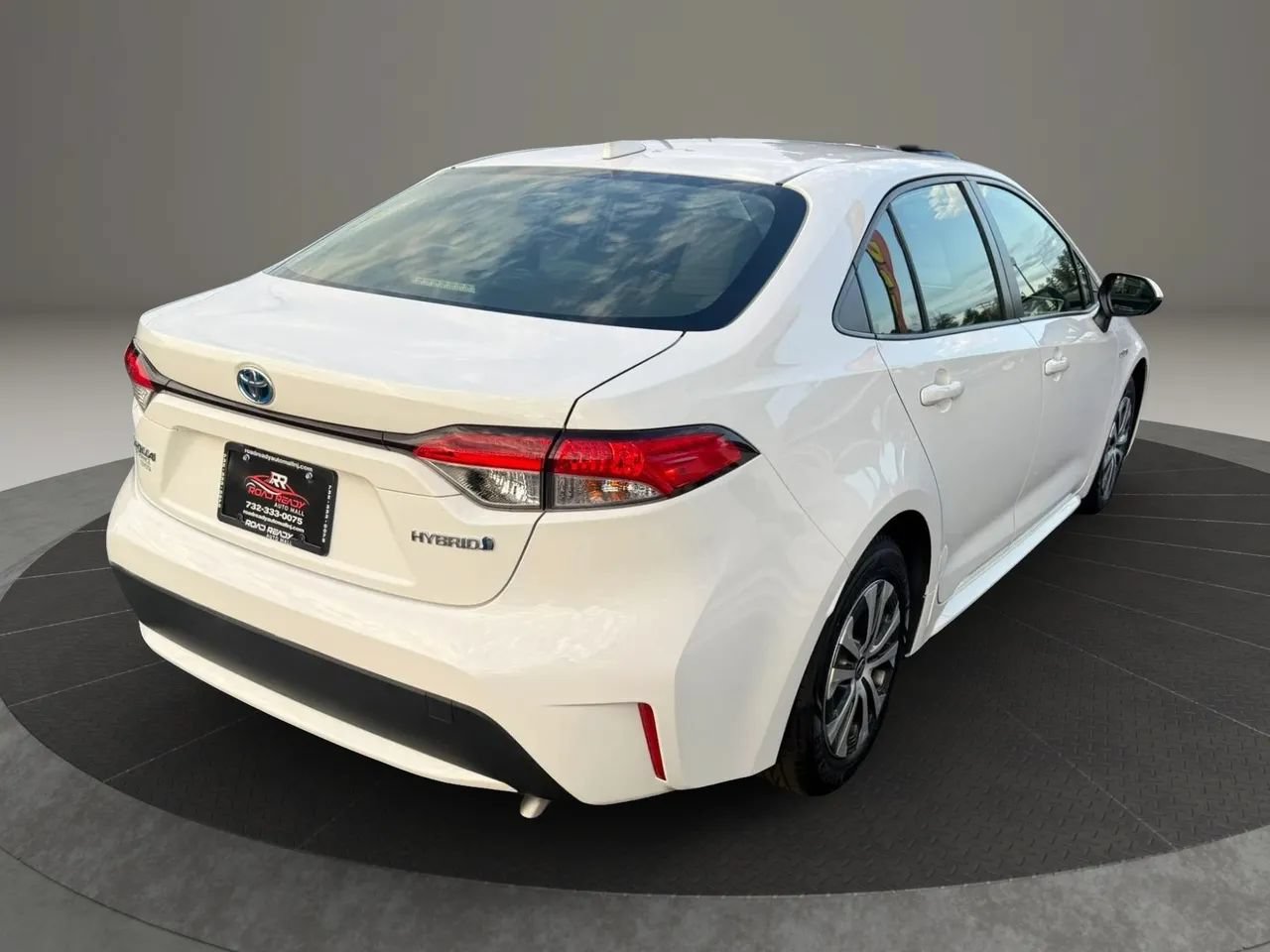 Used 2021 Toyota Corolla LE FWD image 7