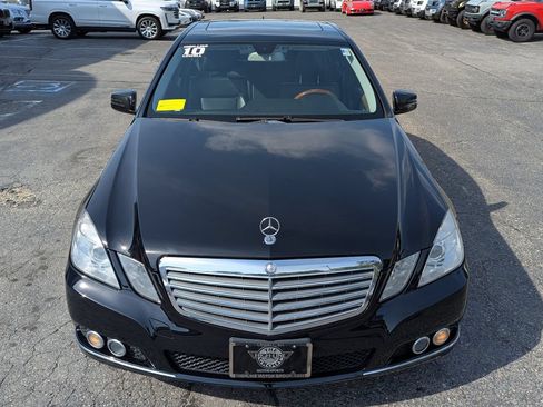 Used 2010 Mercedes-Benz E 350 4MATIC Sedan image 3