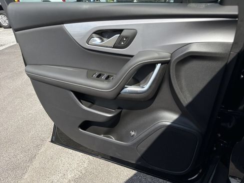 New 2026 Chevrolet Blazer LT w/ Convenience Package FWD image 13