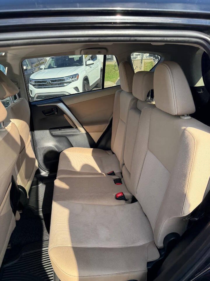 Used 2013 Toyota RAV4 XLE FWD image 15
