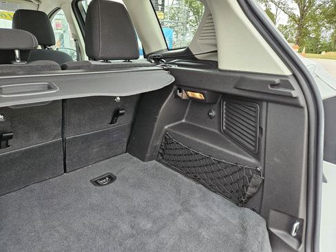 Used 2017 Ford C-MAX SE image 23