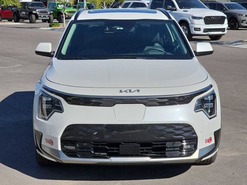Used 2023 Kia Niro Wave image 4