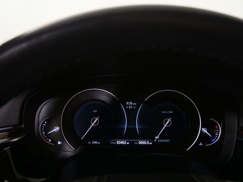 Used 2019 BMW 530i xDrive w/ Convenience Package AWD/4WD image 18