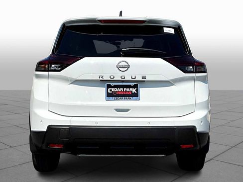 New 2026 Nissan Rogue S image 4