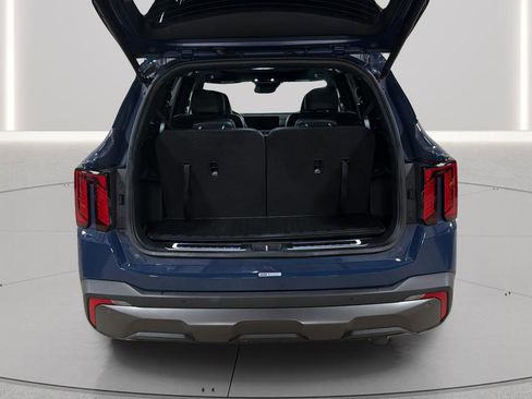 Used 2024 Kia Sorento SX Prestige image 16