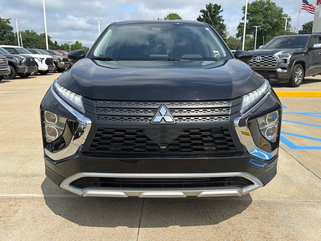Used 2024 Mitsubishi Eclipse Cross AWD image 2