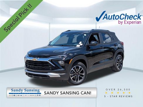 Used 2024 Chevrolet TrailBlazer LT w/ Driver Confidence Package FWD image 1