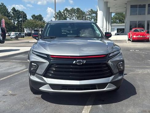 Used 2024 Chevrolet Blazer LT w/ Redline Edition FWD image 2