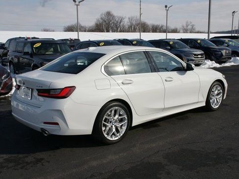 Used 2025 BMW 330i xDrive Sedan image 3