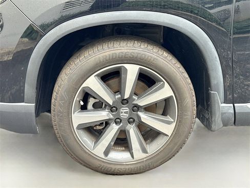 Used 2024 Honda Pilot Elite image 35