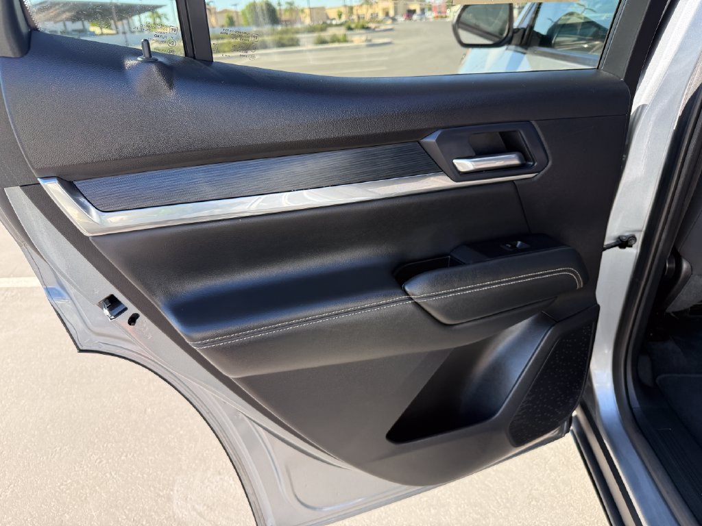 Used 2025 GMC Terrain Elevation FWD image 11