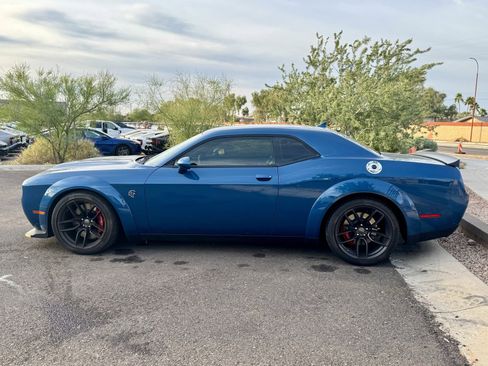 Used 2023 Dodge Challenger SRT Hellcat image 6
