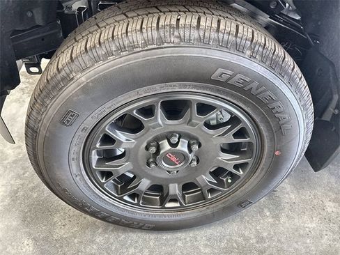 New 2025 Toyota Tacoma SR5 image 13