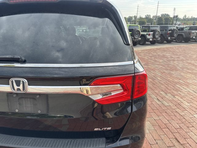 Used 2018 Honda Odyssey Elite image 11