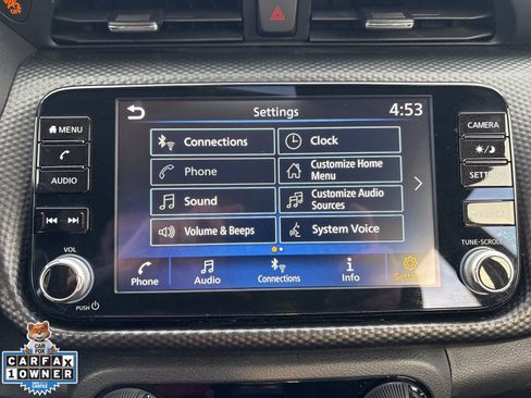 Used 2021 Nissan Kicks SV w/ Exterior Package image 2