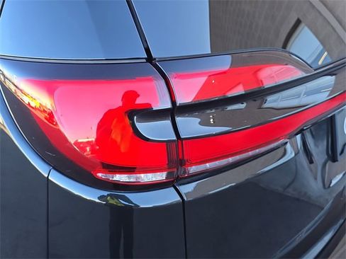 Used 2021 Chrysler Pacifica Pinnacle image 38