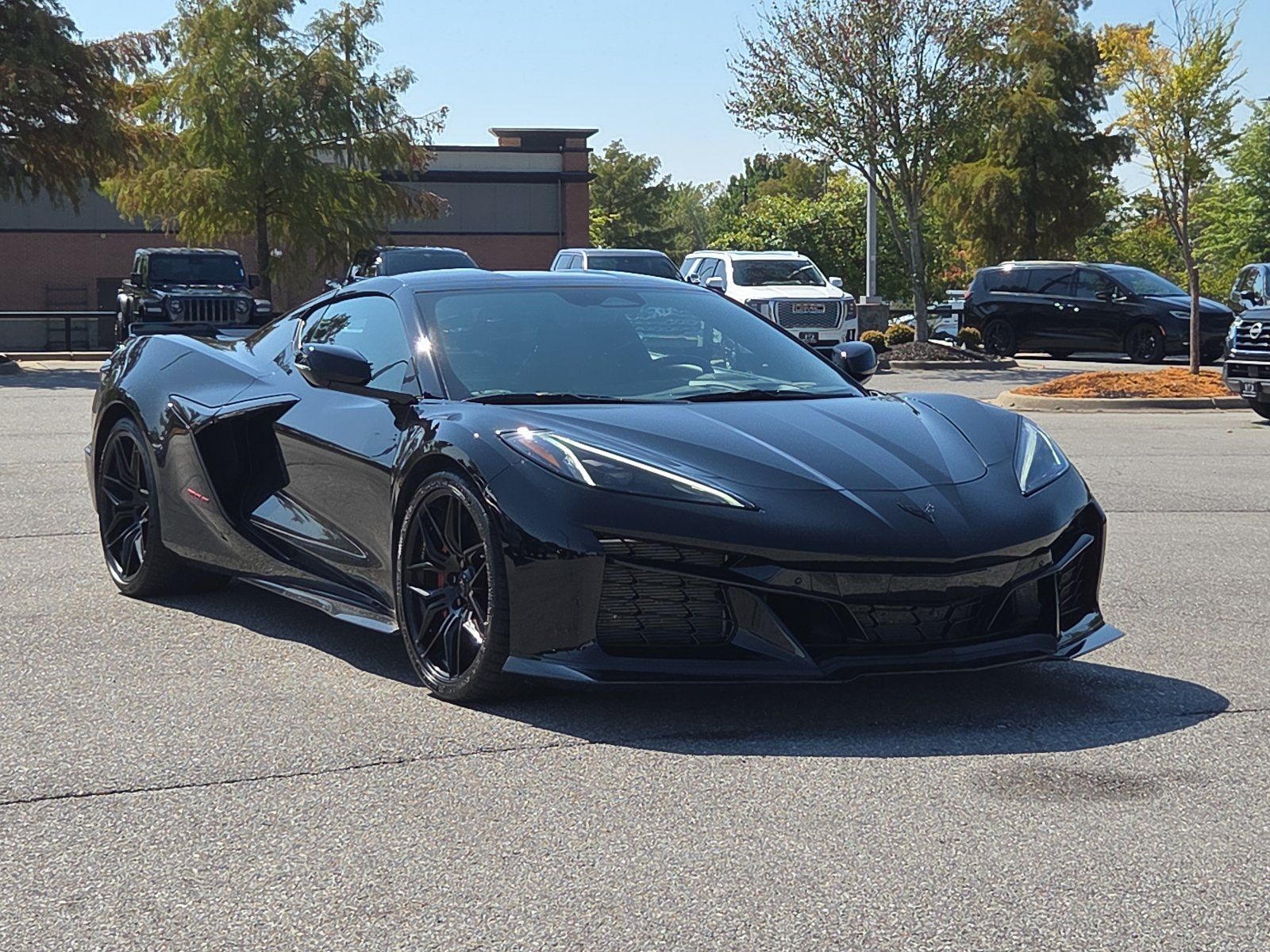 Used 2026 Chevrolet Corvette Z06 w/ Stealth Interior Trim Package RWD image 1