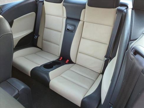 Used 2015 Volkswagen Eos Final Edition image 13