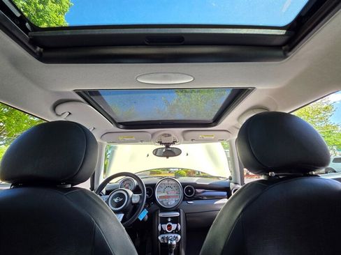 Used 2008 MINI Cooper Hardtop w/ Premium Pkg FWD image 40