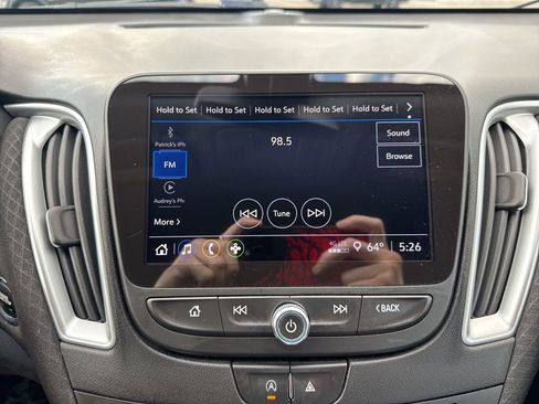 Used 2022 Chevrolet Malibu LS image 30