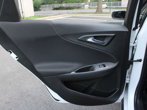 Used 2016 Chevrolet Malibu LS FWD image 21