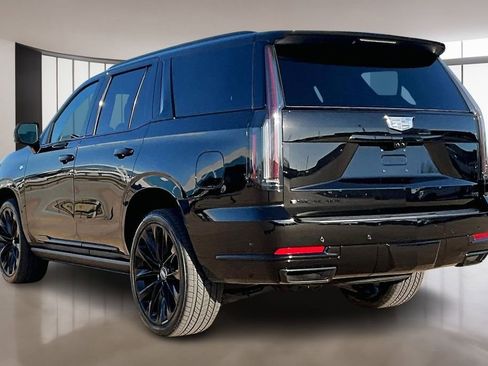 New 2026 Cadillac Escalade Platinum Sport w/ LPO, ONYX Package AWD/4WD image 3