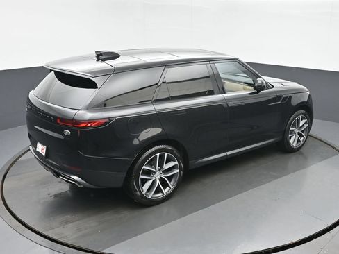 Used 2023 Land Rover Range Rover Sport SE AWD/4WD image 36