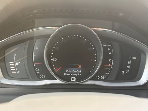 Used 2016 Volvo XC70 T5 Premier w/ Protection Package AWD/4WD image 11