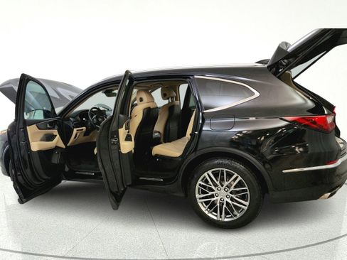 Used 2023 Acura MDX SH-AWD w/ Advance Package image 12