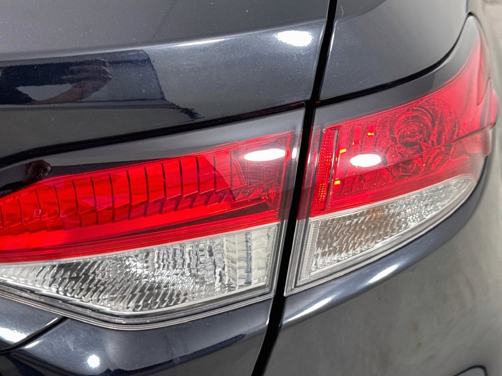 Used 2024 Toyota Corolla LE FWD image 29