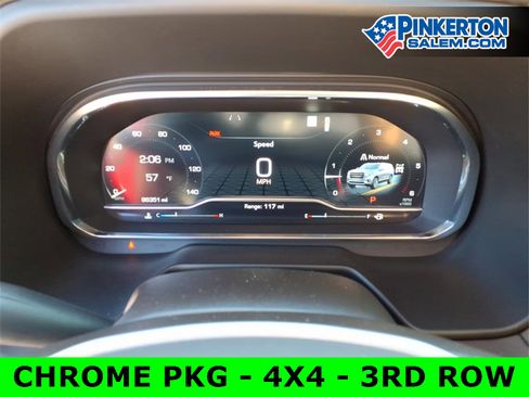 Used 2022 GMC Yukon SLT w/ SLT Premium Package image 22