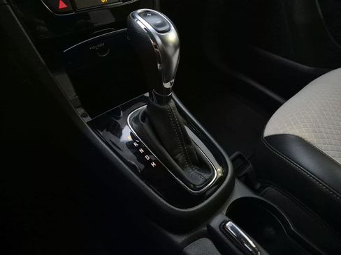 Used 2019 Buick Encore Preferred image 24