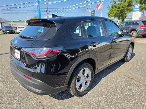 Used 2025 Honda HR-V LX image 5