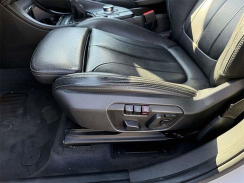 Used 2018 BMW X1 xDrive28i image 13