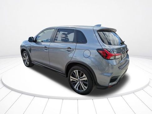 Used 2025 Mitsubishi Outlander Sport ES AWD/4WD image 6
