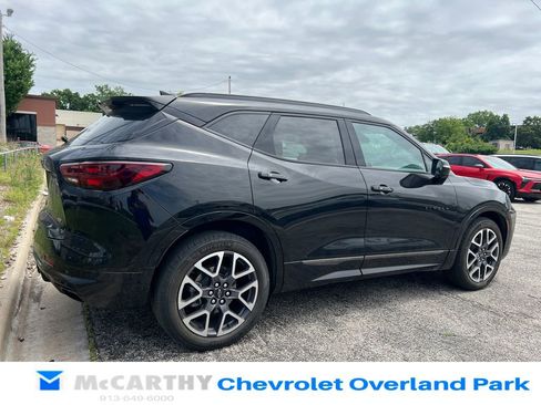 Used 2023 Chevrolet Blazer RS w/ Driver Confidence II Package AWD/4WD image 3