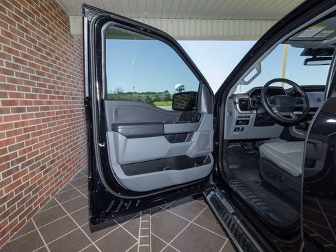 Used 2023 Ford F150 XLT w/ Equipment Group 302A High image 13