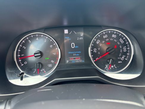 Used 2022 Toyota RAV4 XLE image 16