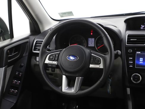 Used 2018 Subaru Forester 2.5i Premium w/ All-Weather Package image 14