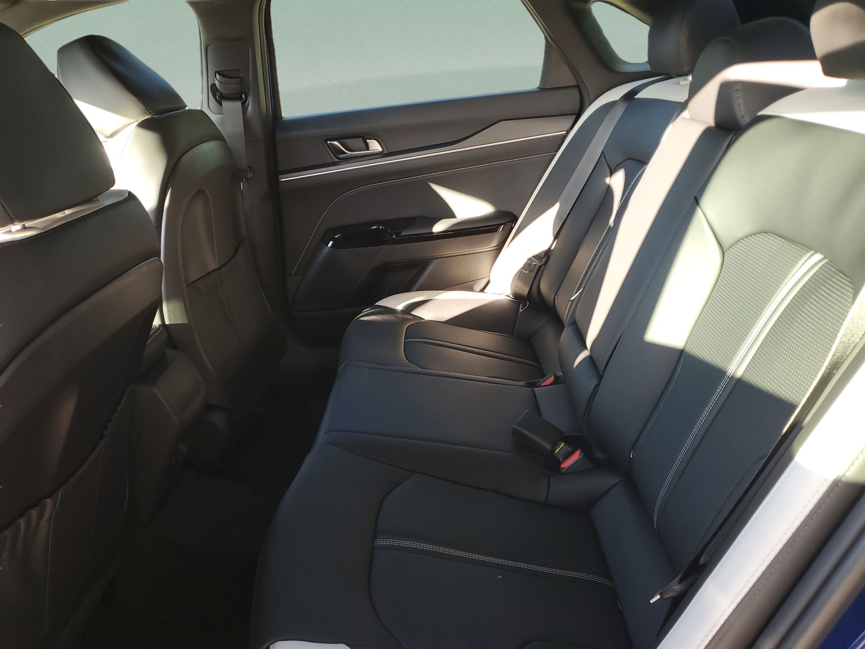 New 2026 Kia K5 GT-Line w/ GT-Line Premium Package FWD image 7