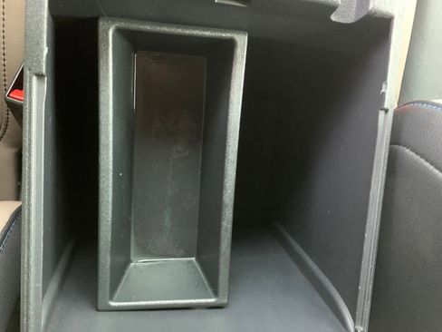 Used 2024 Ford Bronco Wildtrak image 24