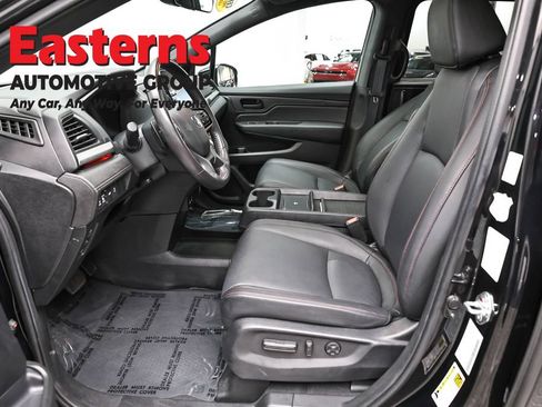 Used 2025 Honda Odyssey Sport-L image 14