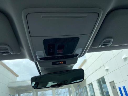 Used 2025 Honda Accord EX-L image 16