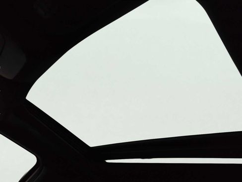 New 2025 Ford F150 Lariat w/ Equipment Group 502A High image 9