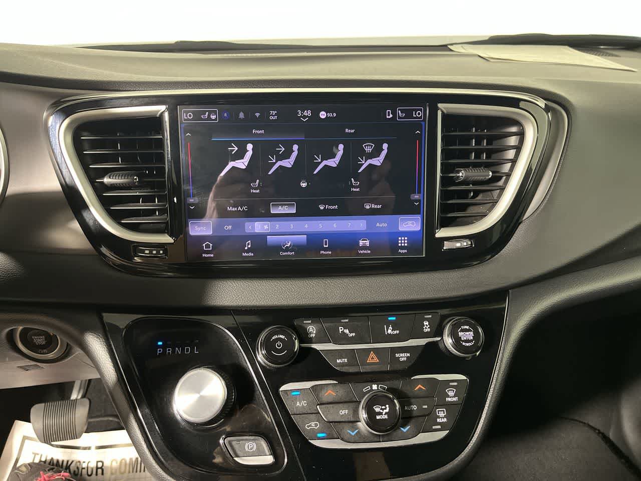 Used 2025 Chrysler Pacifica Select FWD image 20